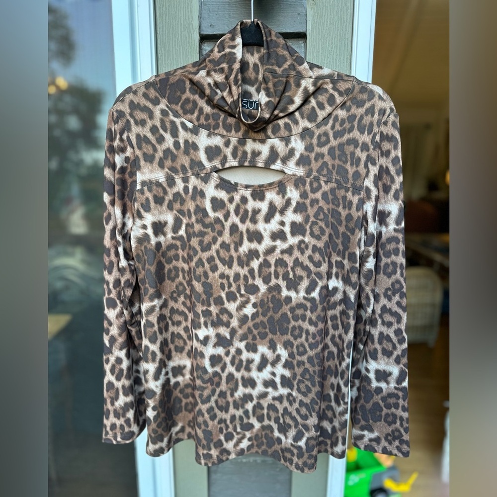Clara Sun Woo Leopard Print‎ Cowl Neck Cutout Long Sleeve Top M
